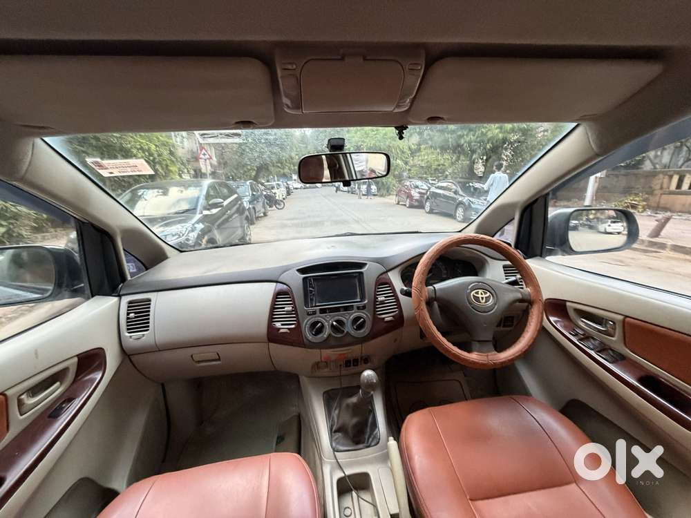 Toyota Innova 2.5 G (diesel) 8 Seater, 2009, Diesel
