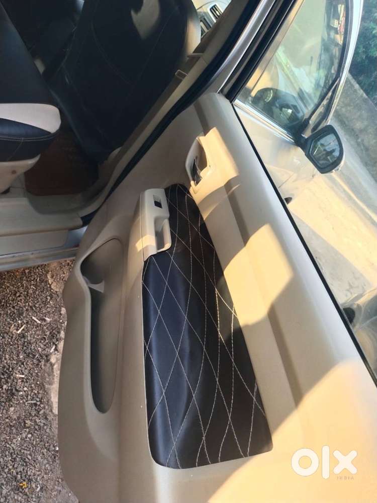 Ertiga Vxi