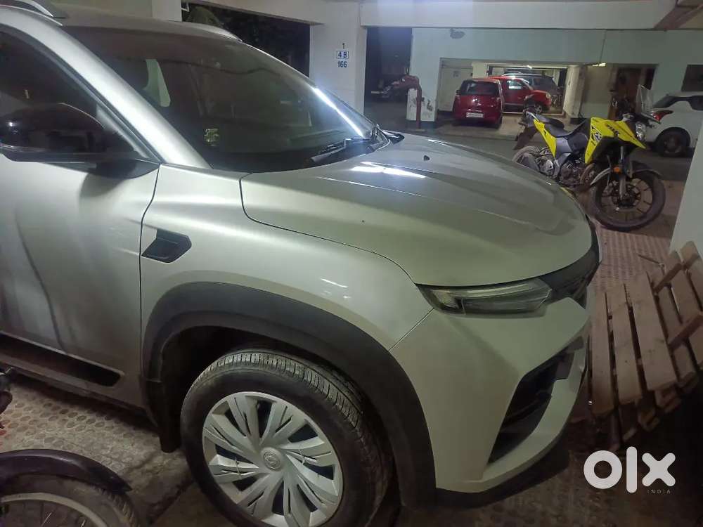 Price Negotiable Renault Kiger Nov.2021base Model Petrol 45000 Km Run