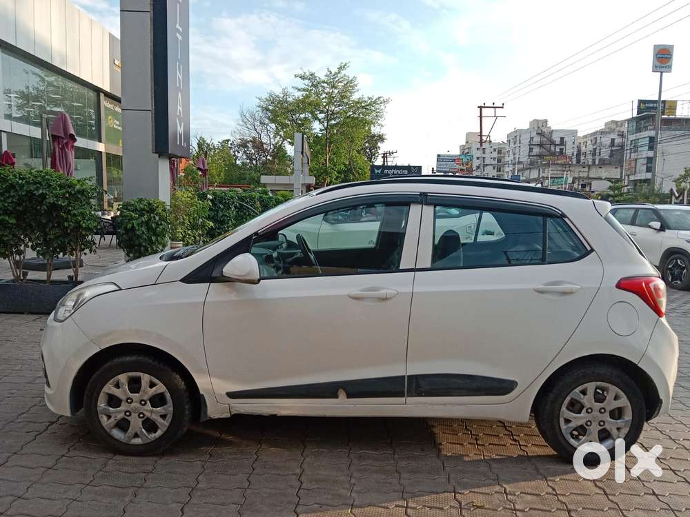 Hyundai Grand I10 Sportz 1.2 Kappa Vtvt, 2016, Petrol
