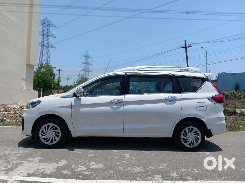Maruti Suzuki Ertiga 2022-2023 Vxi Cng, 2022, Cng & Hybrids