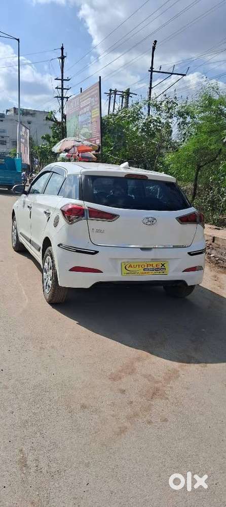 Hyundai I20 Petrol Cvt Magna Executive, 2017, Petrol