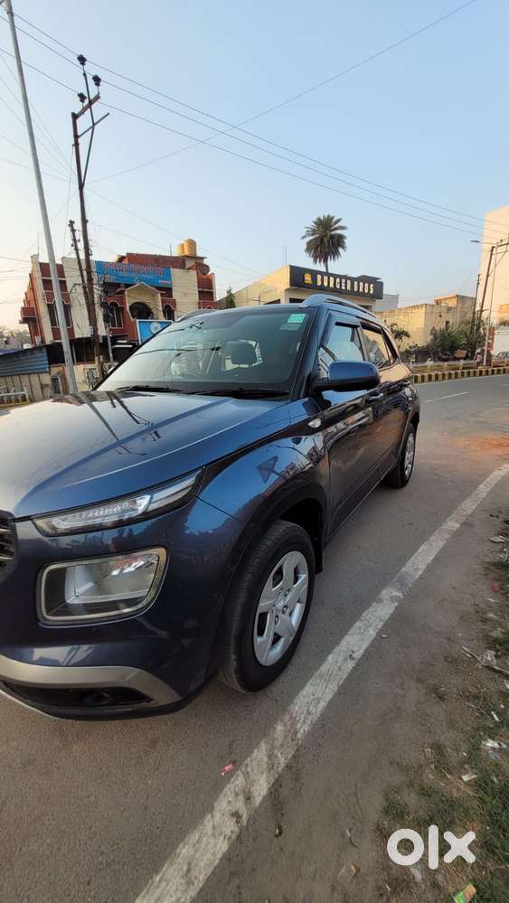 Hyundai Venue 1.2 S Plus, 2021, Petrol