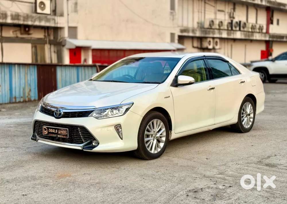 Toyota Camry Hybrid, 2017, Petrol