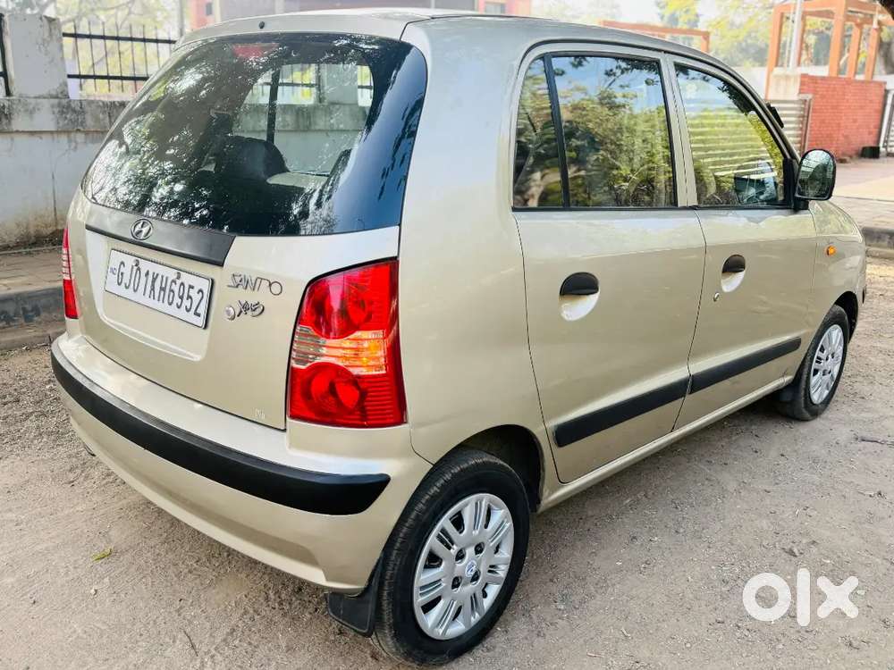 Santro,
2011,
First Owner,
Full Insurances,