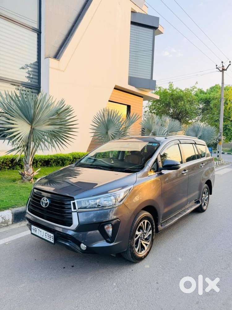 Toyota Innova Crysta 2.4 G Mt, 2021, Diesel