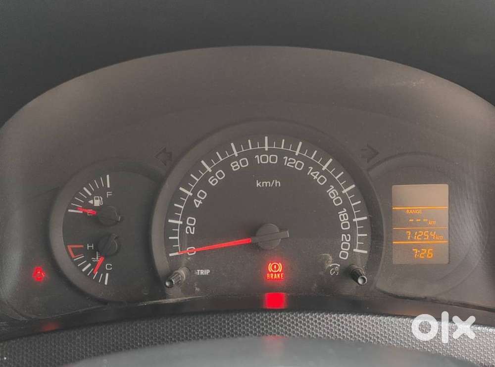 Maruti Suzuki Swift Lxi Optional-o, 2011, Petrol