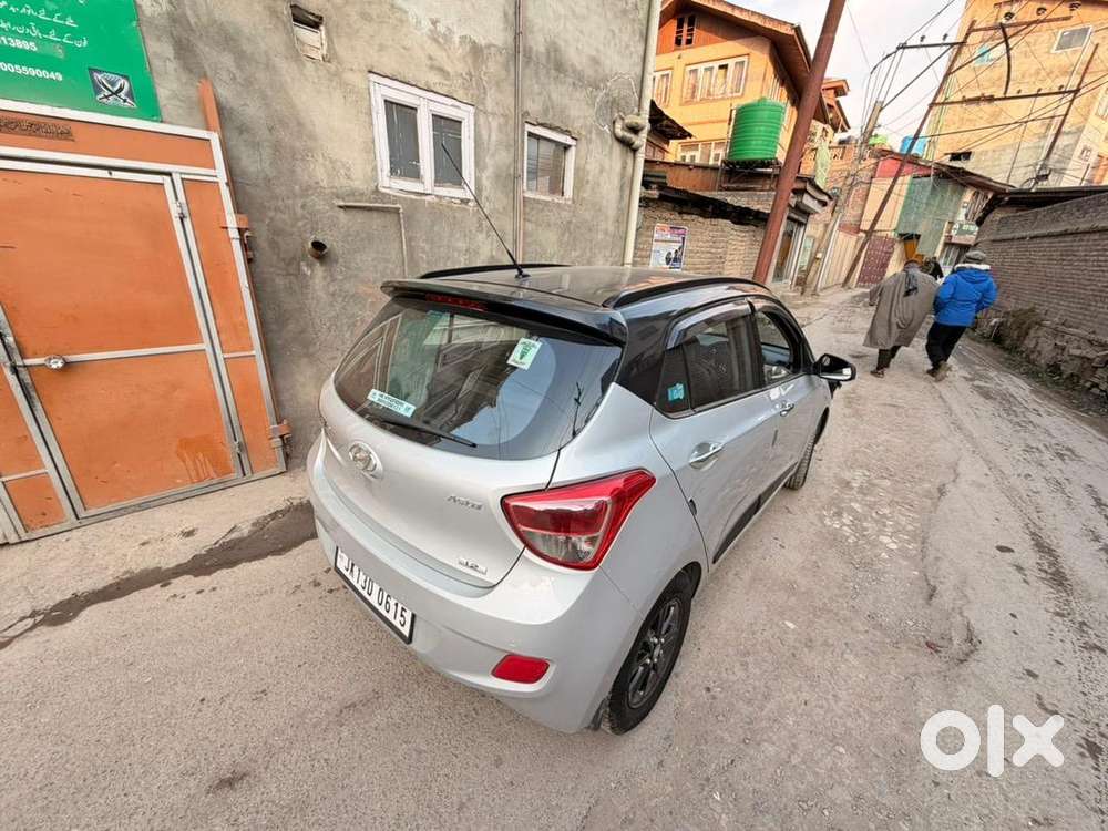 Hyundai Grand I10 2016 Petrol Well Maintained