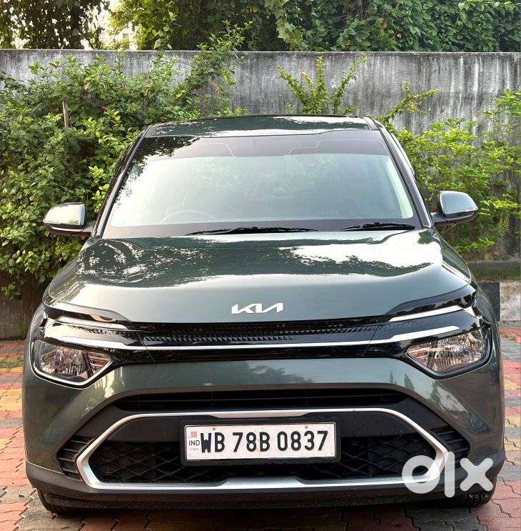 Kia Carens G1.5 6mt Gravity, 2025, Petrol