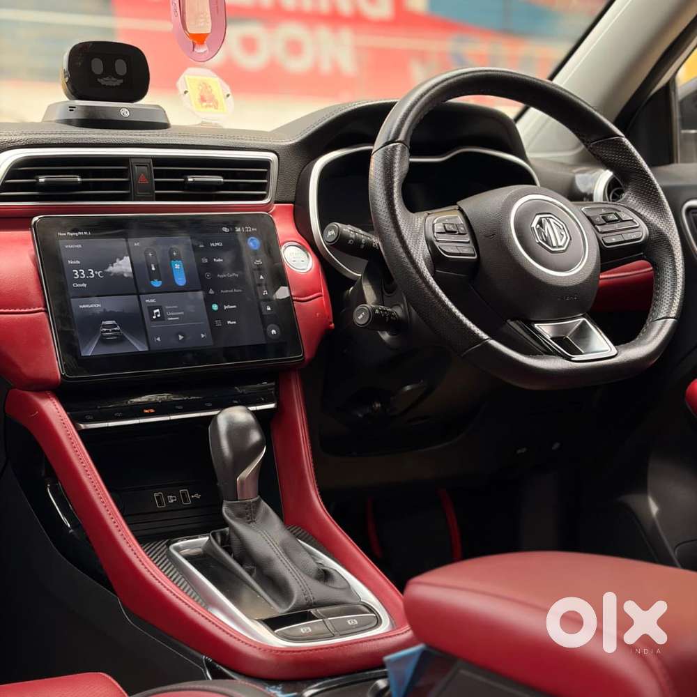 Maruti Suzuki Brezza 1.5 Zxi Plus At Smart Hybrid, 2022, Petrol