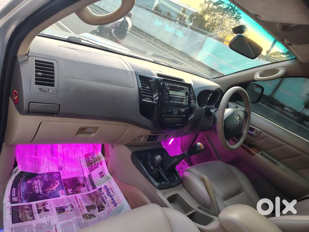 Toyota Fortuner 3.0 4x4 Manual, 2010, Diesel