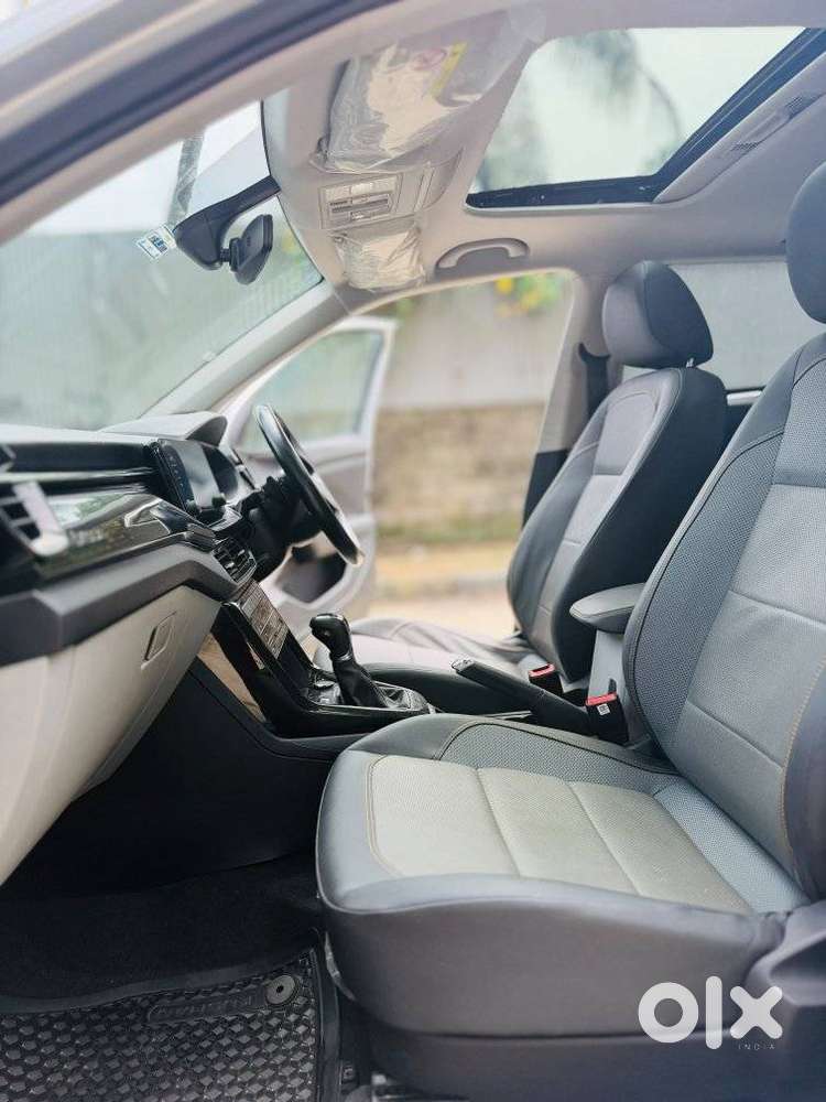 Skoda Kushaq 1.0 Tsi Style At, 2023, Petrol
