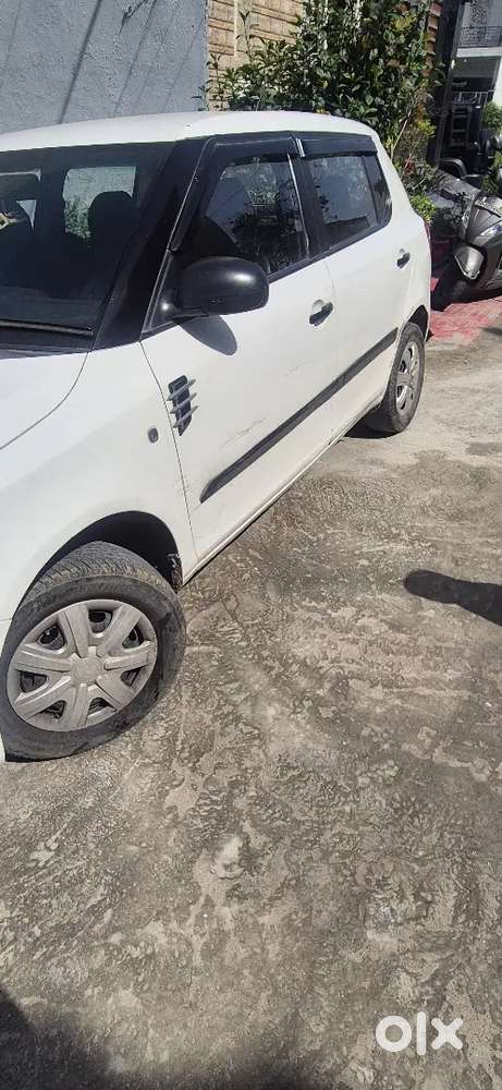 Skoda Fabia 2013 Petrol 101000 Km Driven With Best Condition