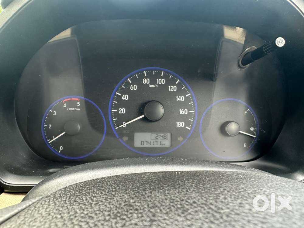 Honda Amaze (s) Diesel 1st Owner , Auto Climate Control Ac , Sterring