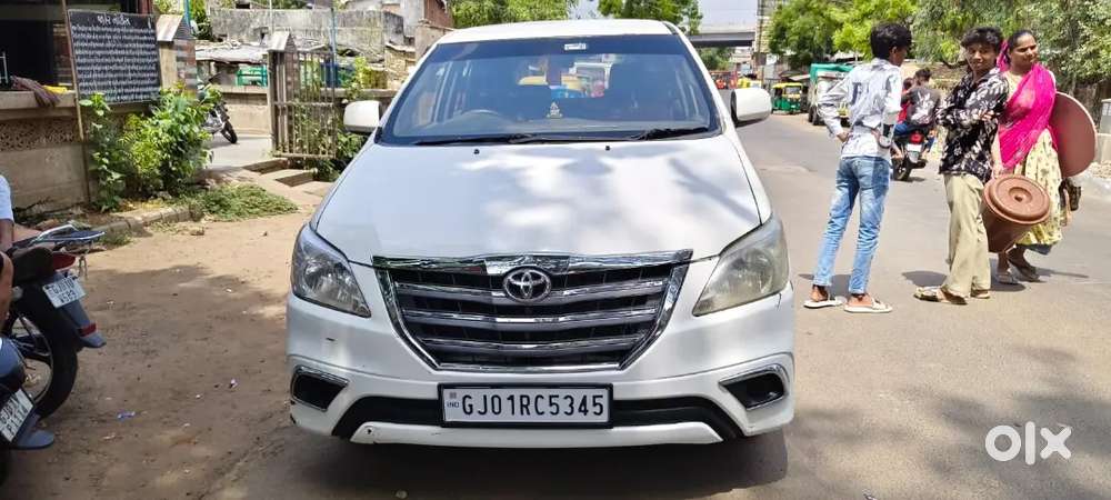 Rs.3,50,000 (innova 2.5 Gx 8s)