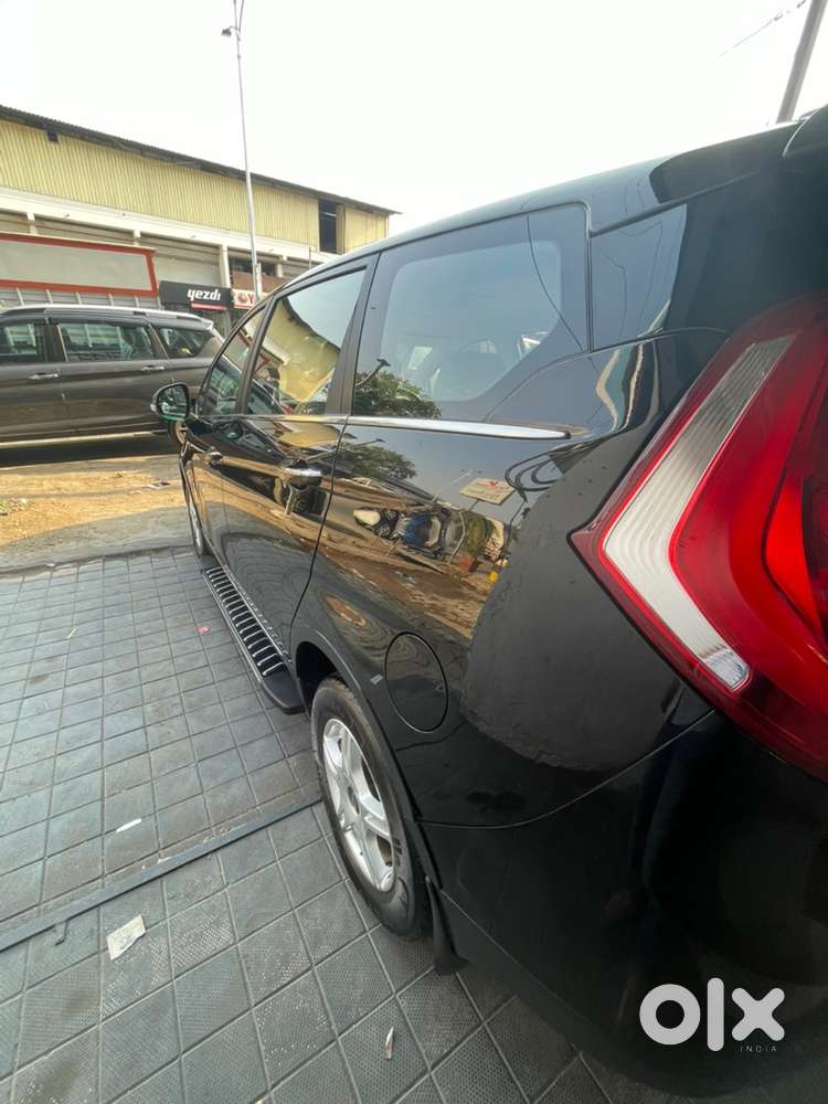 Mahindra Marazzo Diesel 2018