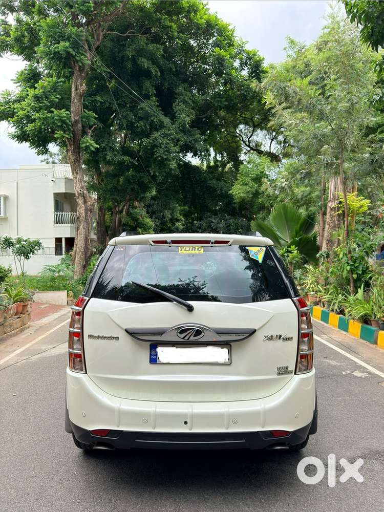 Neatly Maintained Automatic Xuv 500 Low Run