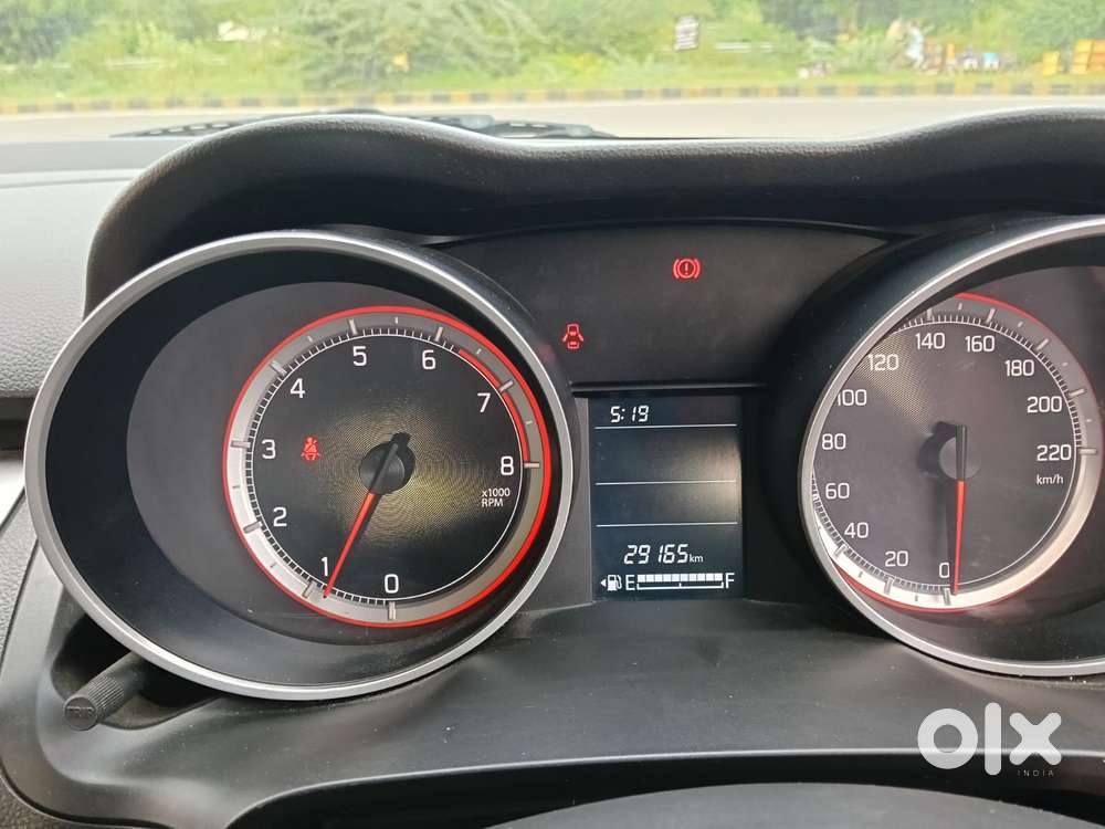 Maruti Suzuki Swift 1.2 Vxi (o), 2021, Petrol