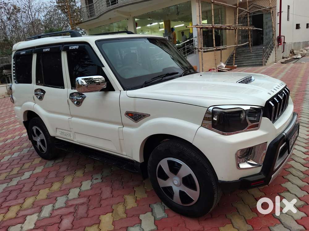 Mahindra Scorpio S6 Plus, 2016, Diesel