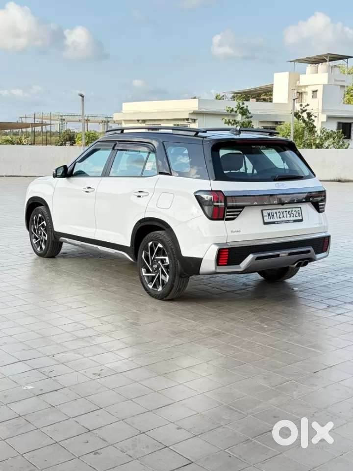 Hyundai Alcazar, 2025, Petrol