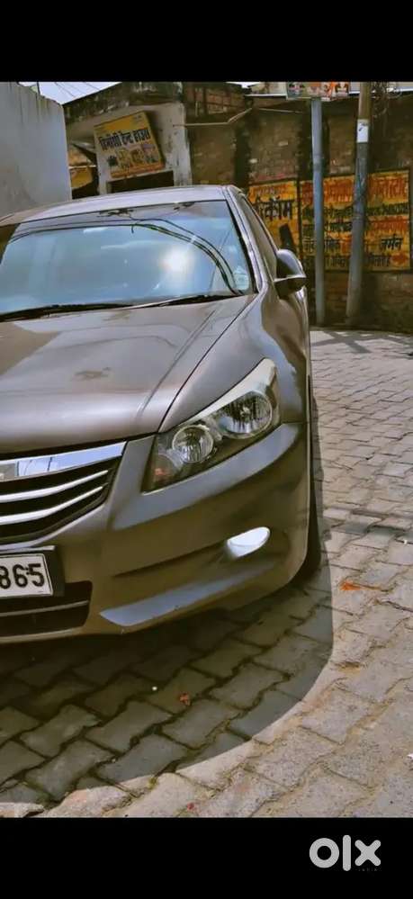 Honda Accord 2013 Petrol Well Maintained