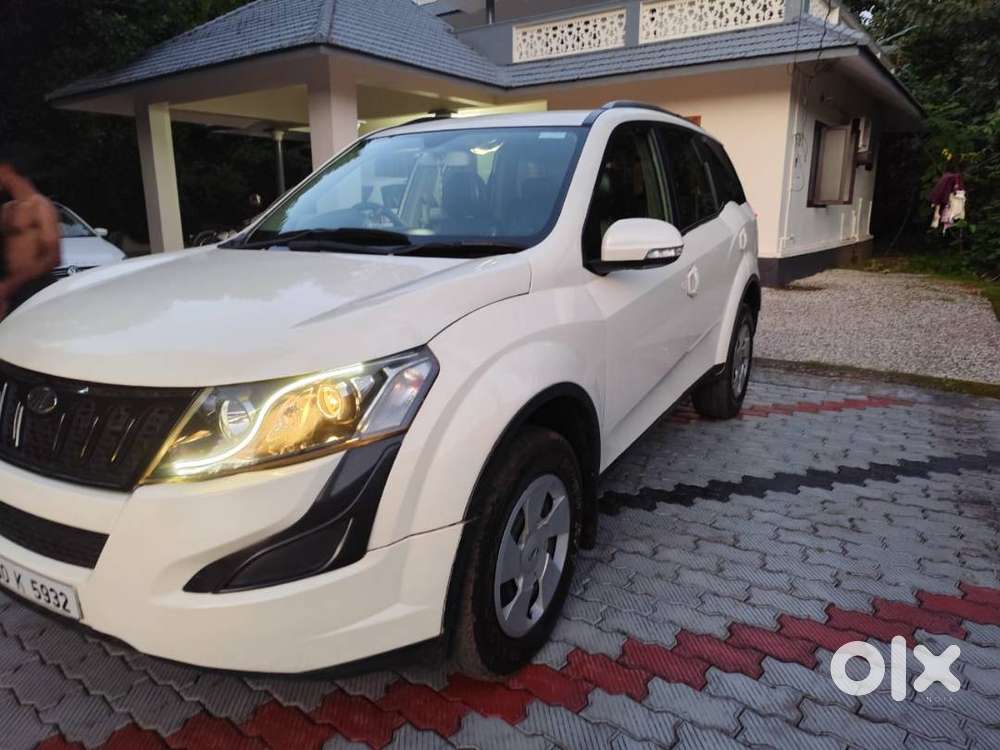Mahindra Xuv500 2016 Diesel 133000 Km Driven