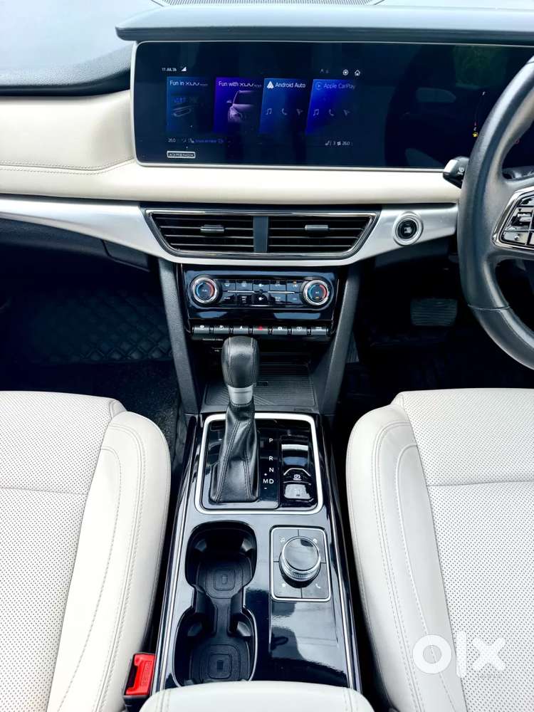 Mahindra Xuv700 2.2 Ax 7 Diesel At Luxury Pack Str, 2024, Diesel