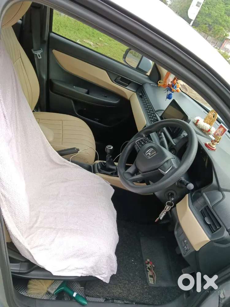 Honda Amaze 3nd Gen V Mt 2025 Petrol 89000 Km Driven