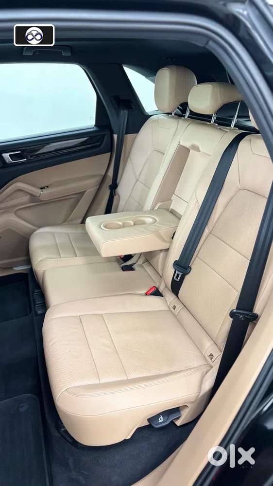 Porsche Cayenne, 2023, Petrol