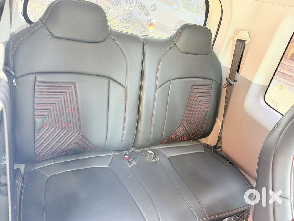 Mg Comet Ev Plush, 2025, Electric