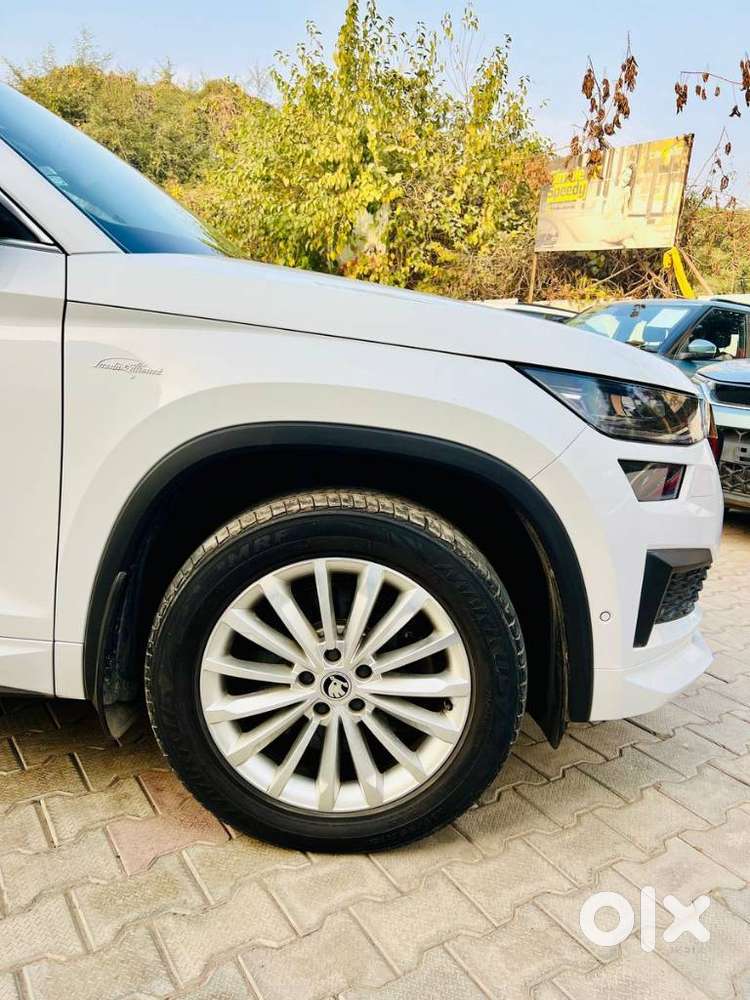 Skoda Kodiaq 2.0 L&k Tsi Dsg, 2023, Petrol