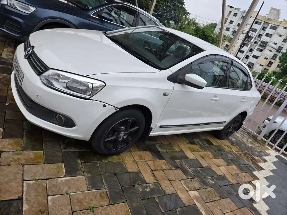 Volkswagen Vento 2013 Petrol Highline