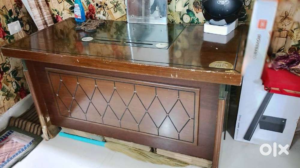 Office Table for sale