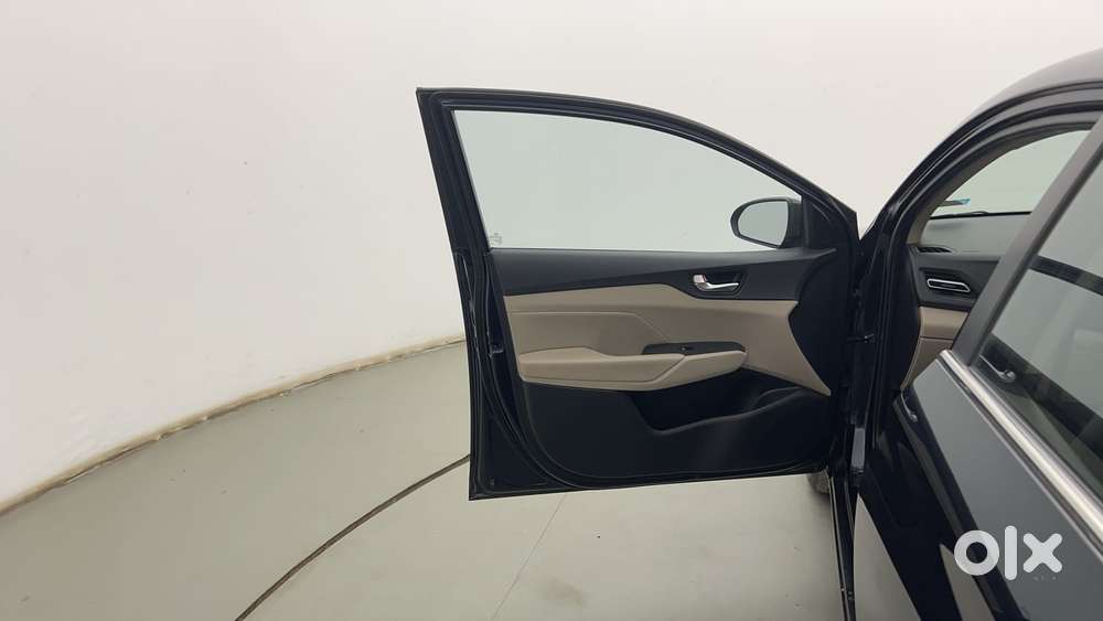 Hyundai Verna 1.5 Mpi Mt Sx (o), 2020, Petrol