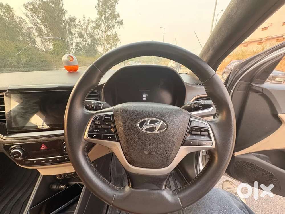 Hyundai Verna 1.5 Sx (o) Vtvt Ivt, 2022, Petrol