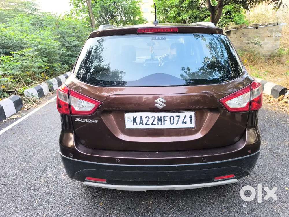 Maruti Suzuki S-cross 2016 Diesel Well Maintained