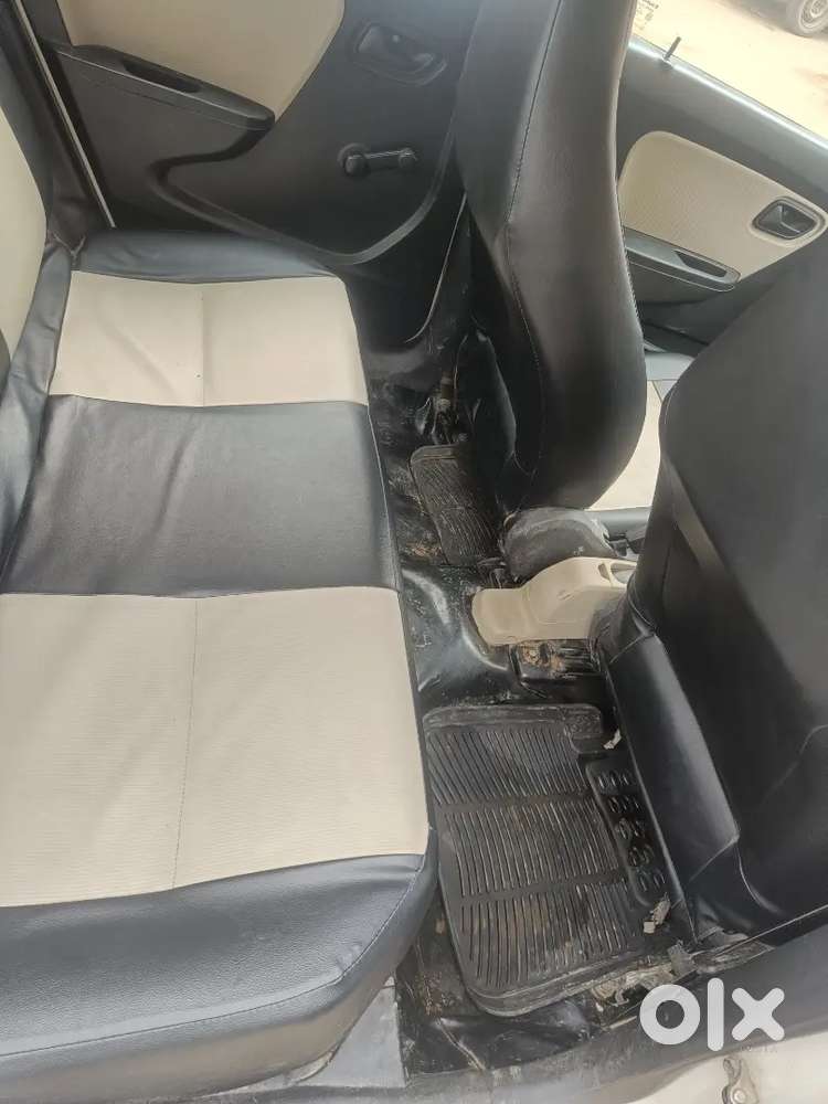 Maruti Suzuki 800 2121