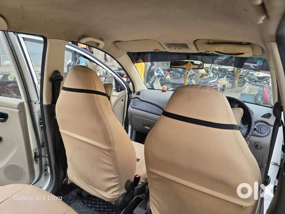 Hyundai I10 2011 Cng & Hybrids Well Maintained