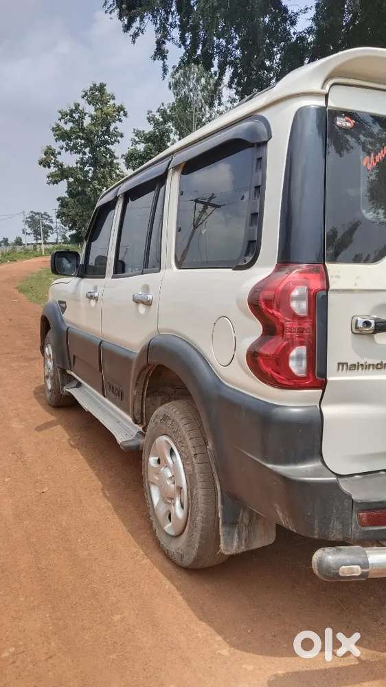 Mahindra Scorpio 2017 12 Month Diesel 92500 Km Driven