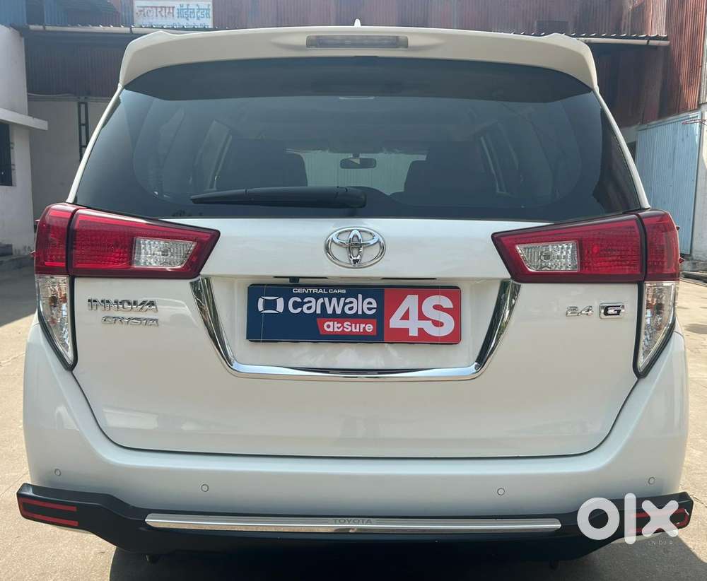 Toyota Innova Crysta