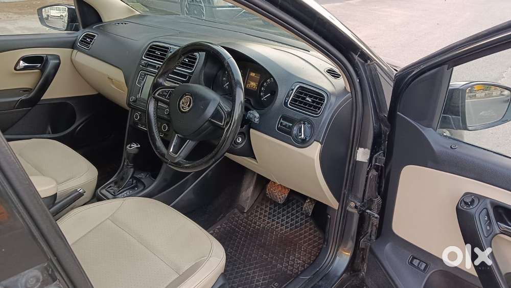 Skoda Rapid Elegance 1.6 Mpfi At, 2017, Petrol