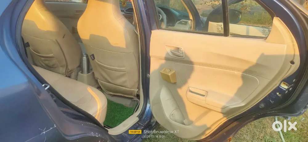 Maruti Suzuki Dzire 2017 Diesel 130000 Km Driven