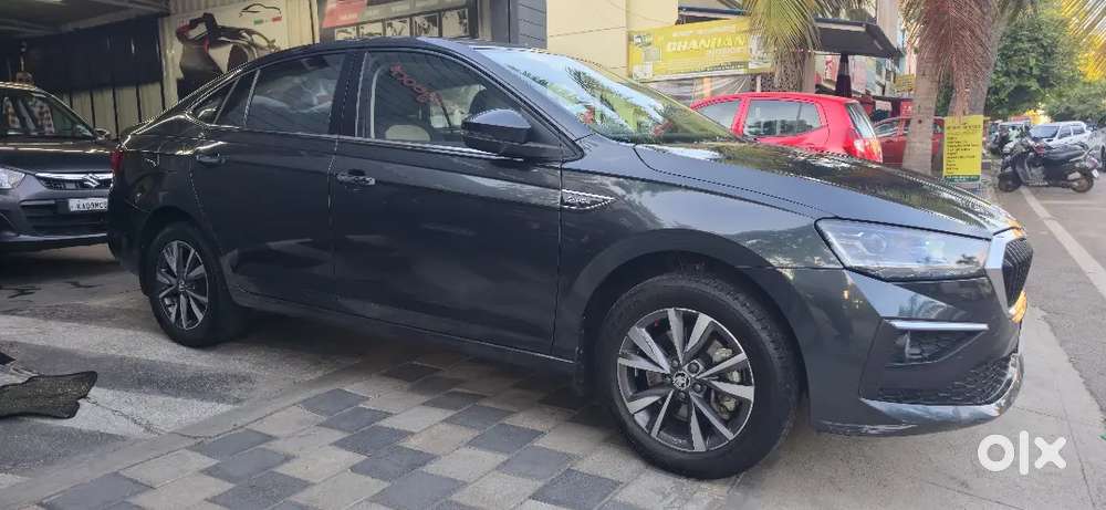 Skoda Slavia Style Tsi 2025 Automatic 1.5l