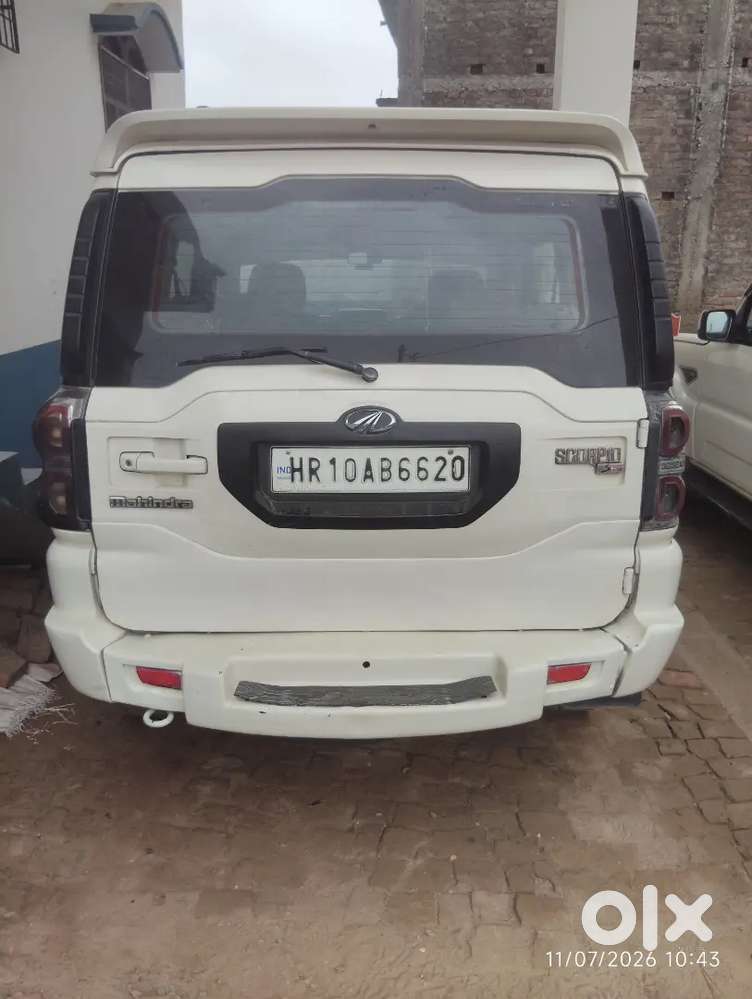 Mahindra Scorpio S6 2017 Diesel Manual