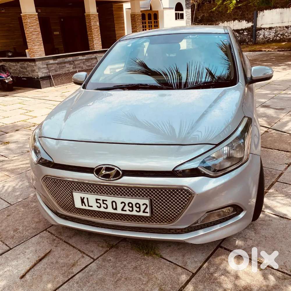 Hyundai New I20 Vtvt Dual Tone