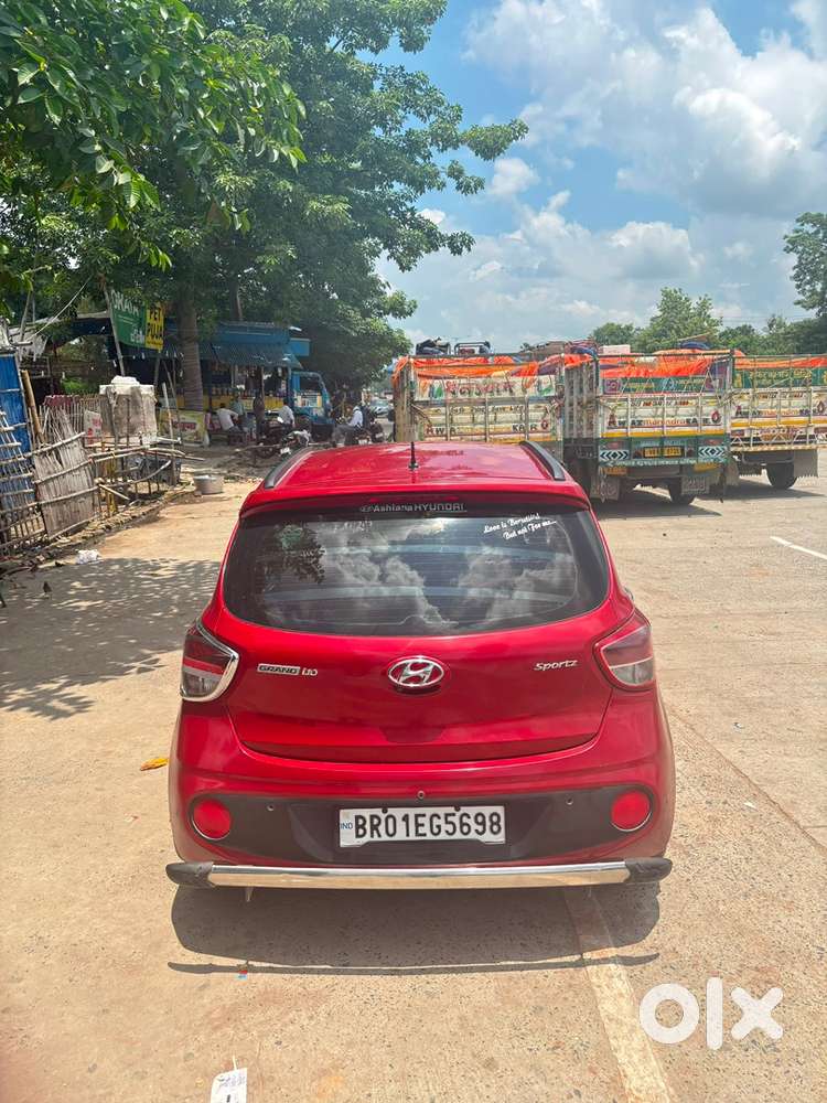 2019 Hyundai Grand I10 Sportz Cng & Hybrids