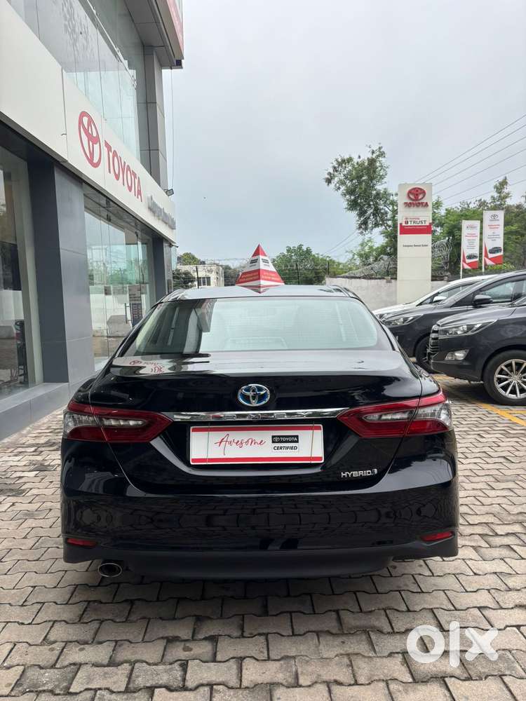 Toyota Camry 2.5 Hybrid, 2024