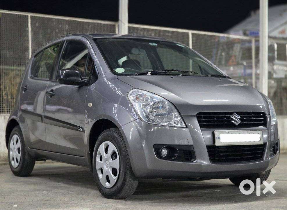 Maruti Suzuki Ritz Vxi, 2011, Petrol