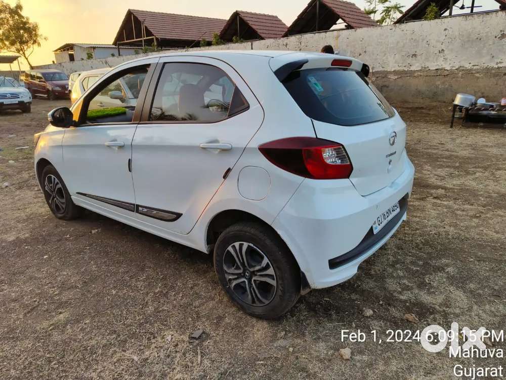 Tata Tiago Xt Icng 2017