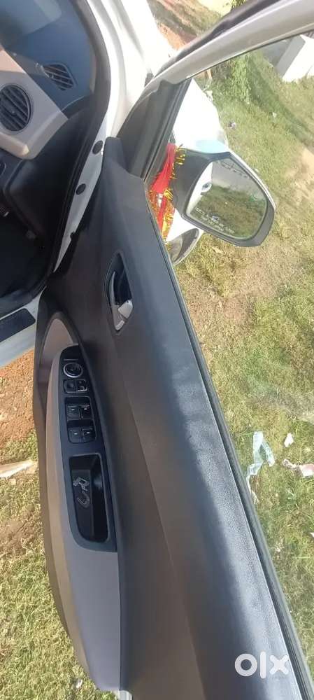 Hyundai Xcent 2016 Diesel Good Condition